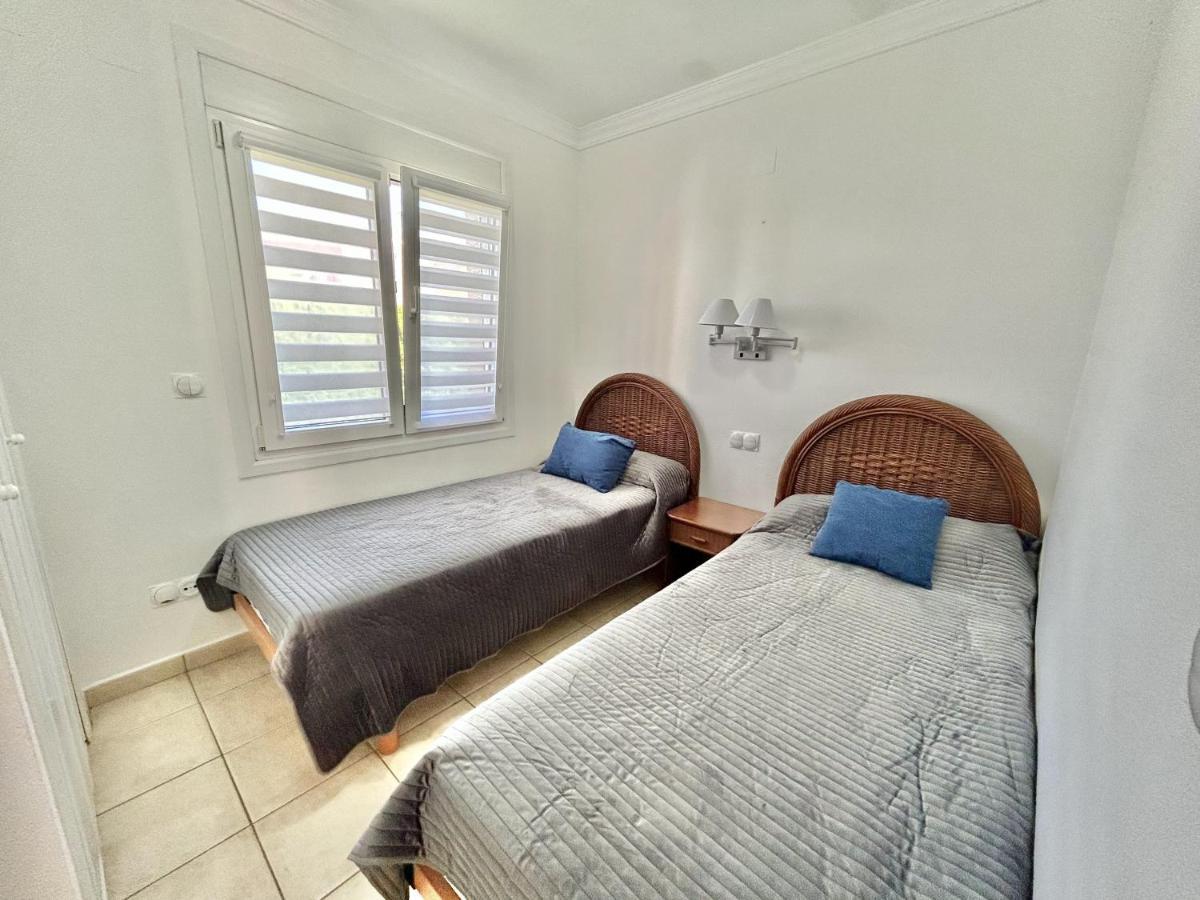 Apartamento Teresa Apartment โอลิบา ภายนอก รูปภาพ