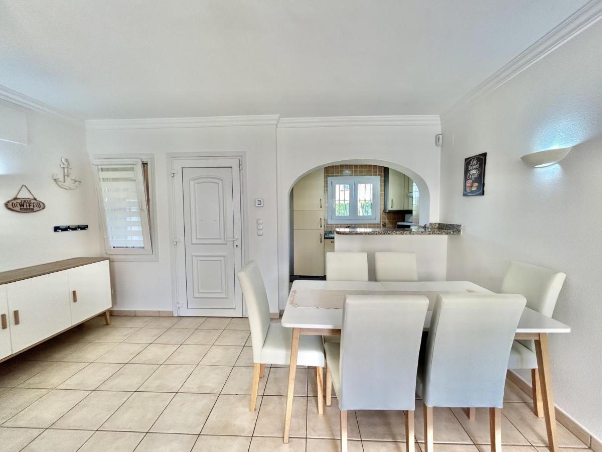 Apartamento Teresa Apartment โอลิบา ภายนอก รูปภาพ